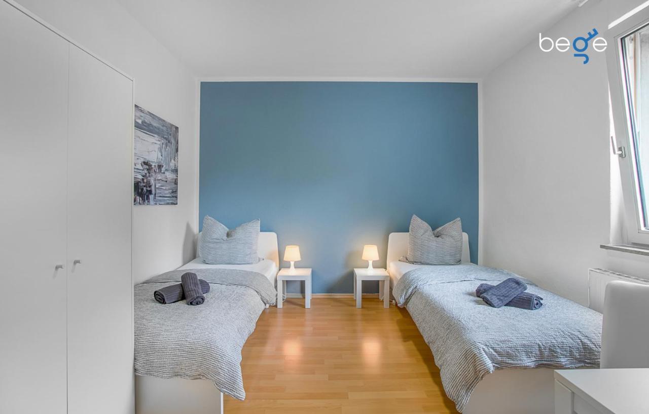 Bege Apartments: & Work Apartment *