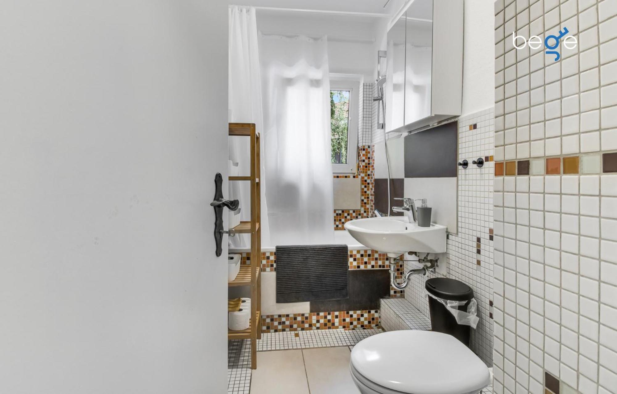 Apartment Bege Apartments: & Work