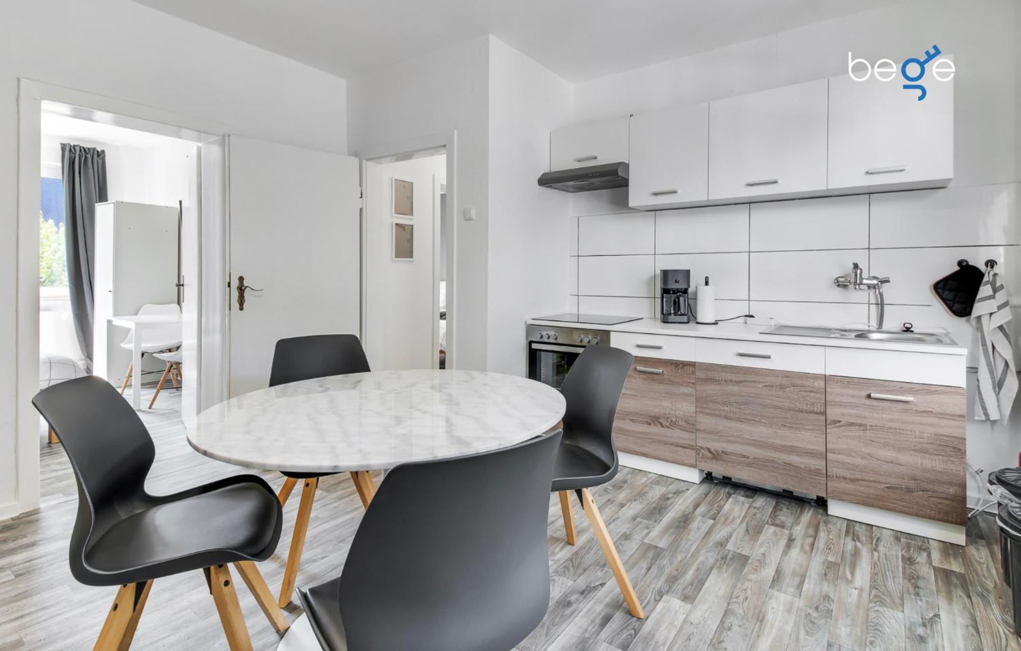 Bege Apartments: & Work